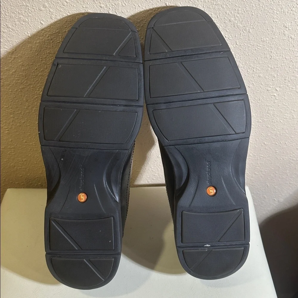 Clarks preowned notice